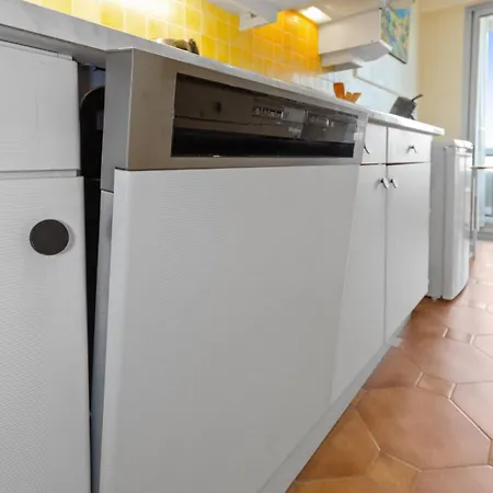 Le Semaphore - Spacious - Sea View - Ac - Parking * Антіб