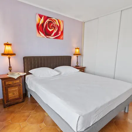 Le Semaphore - Spacious - Sea View - Ac - Parking Антіб